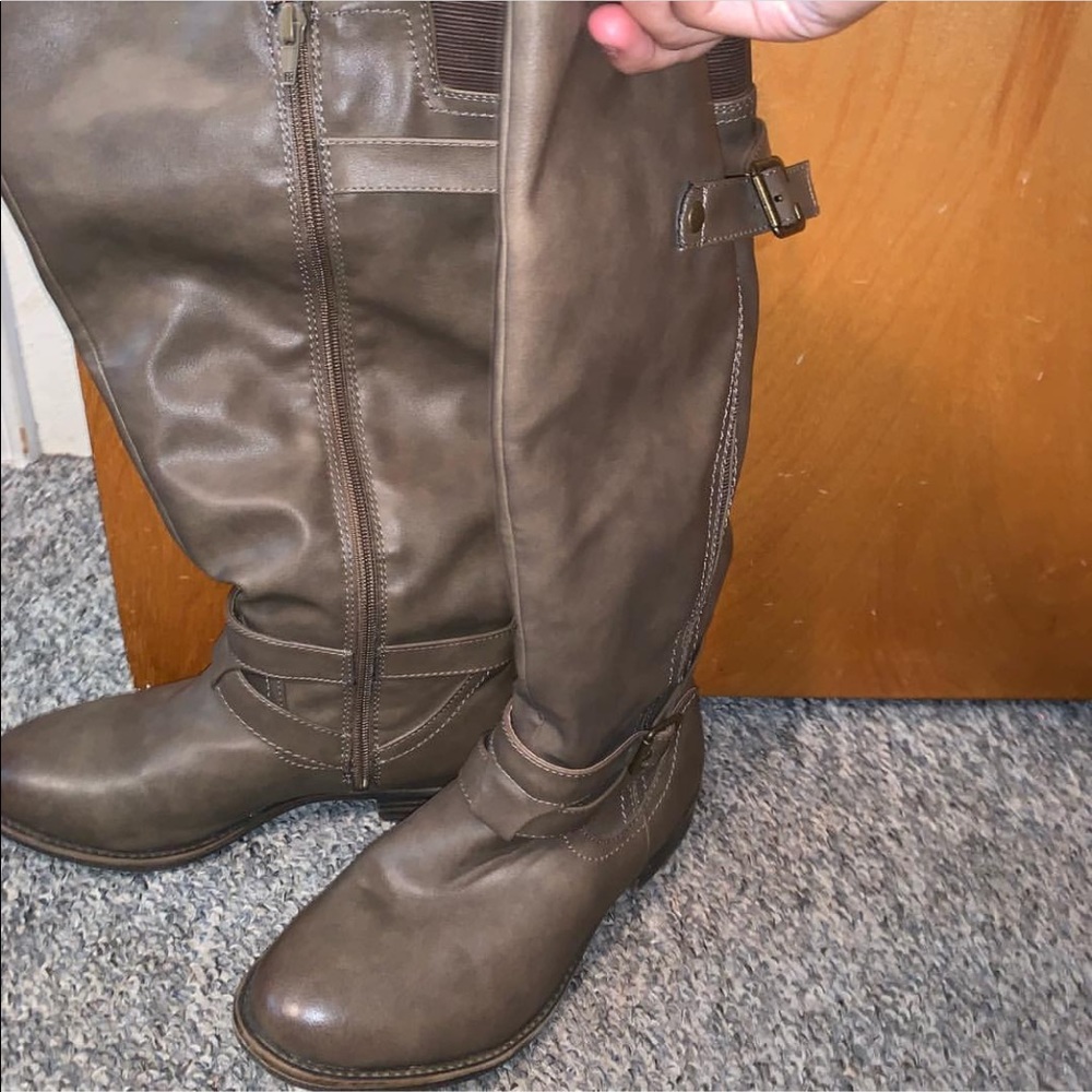CHARLOTTE RUSSE BOOTS
